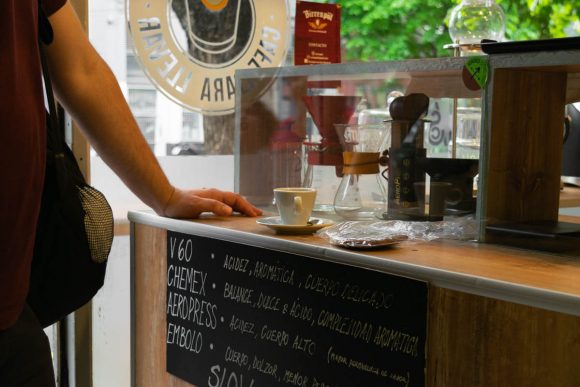 Un café en el interior de Nórdico